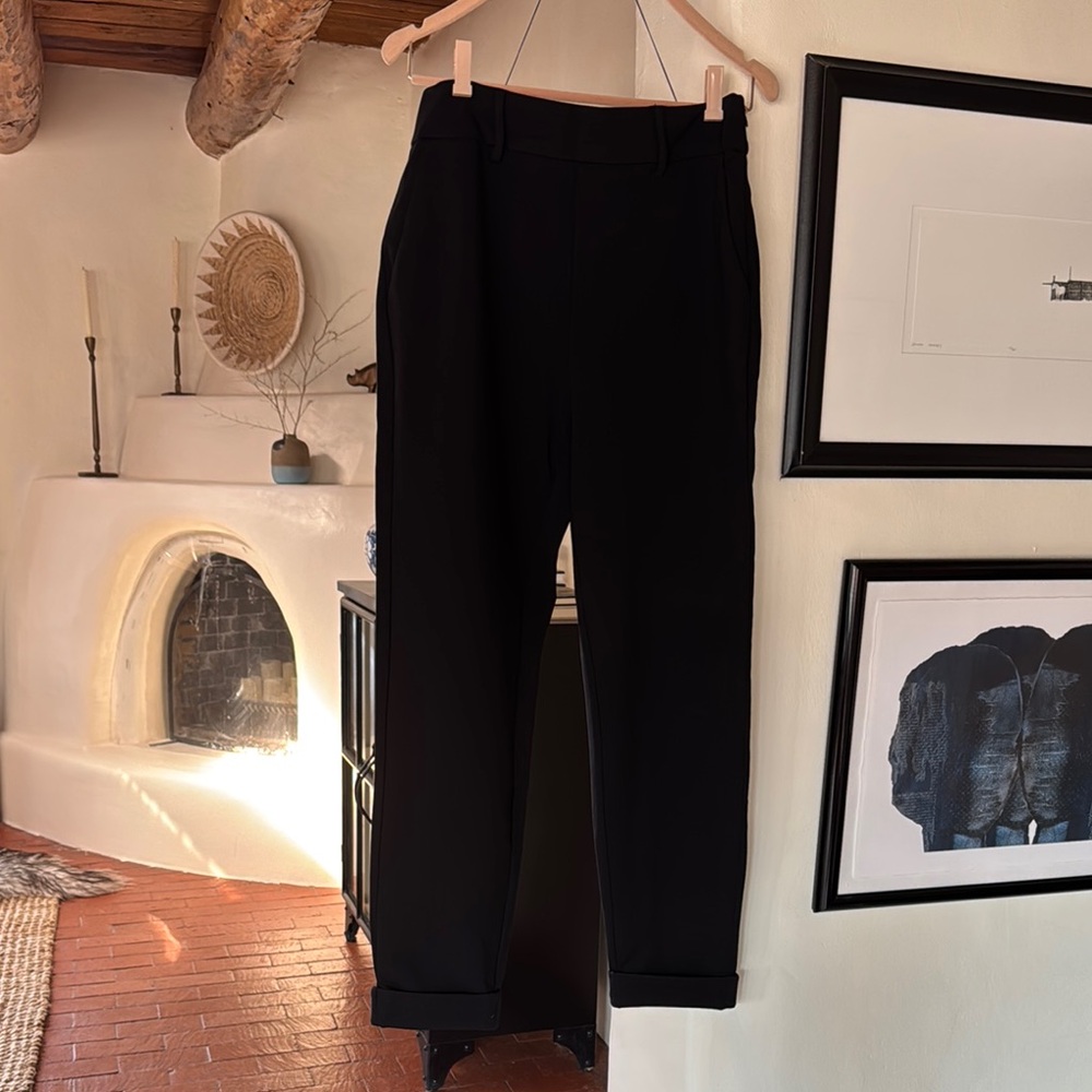 Splendid Pant. Black Size Large.